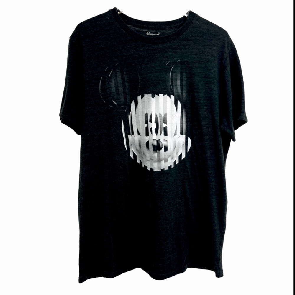 DISNEY store Black T Shirt Mickey Size Large